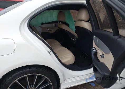 2019 Mercedes-Benz C 300 4Matic from USA, damaged, VIN 55SWF8EB4KU320670